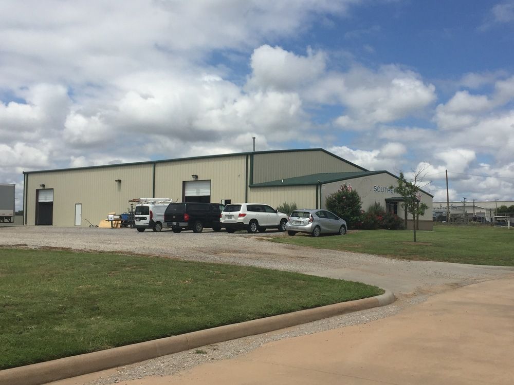 #1 Commerce Dr., Burkburnett Industrial Park, Wichita Falls, TX market: 1 Commerce Dr, Burkburnett, TX 76354